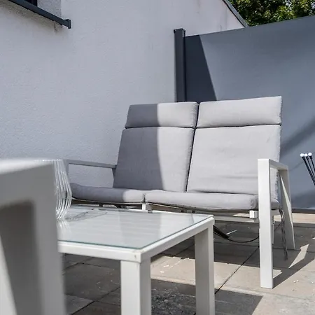 Modern Roof Terrace Fully Equipped アパート ケーニヒスブルン